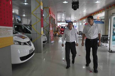 二十載櫛風(fēng)沐雨一路同行，今朝眾志成城共贏未來(lái)